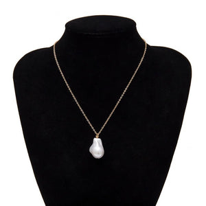 Gothic Baroque Pearl Pendant Choker Necklace for Women